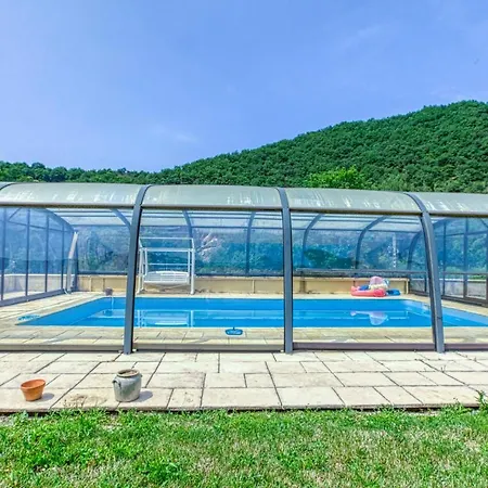 Lestrebaldie, Grande Piscine